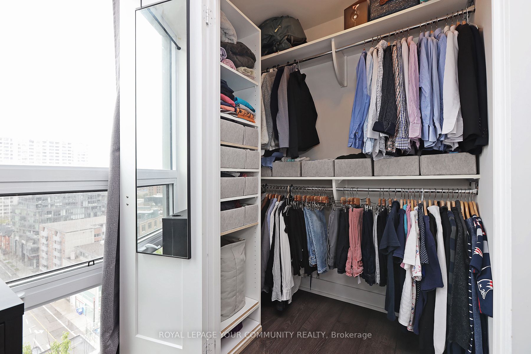 318 Richmond St W, #1212