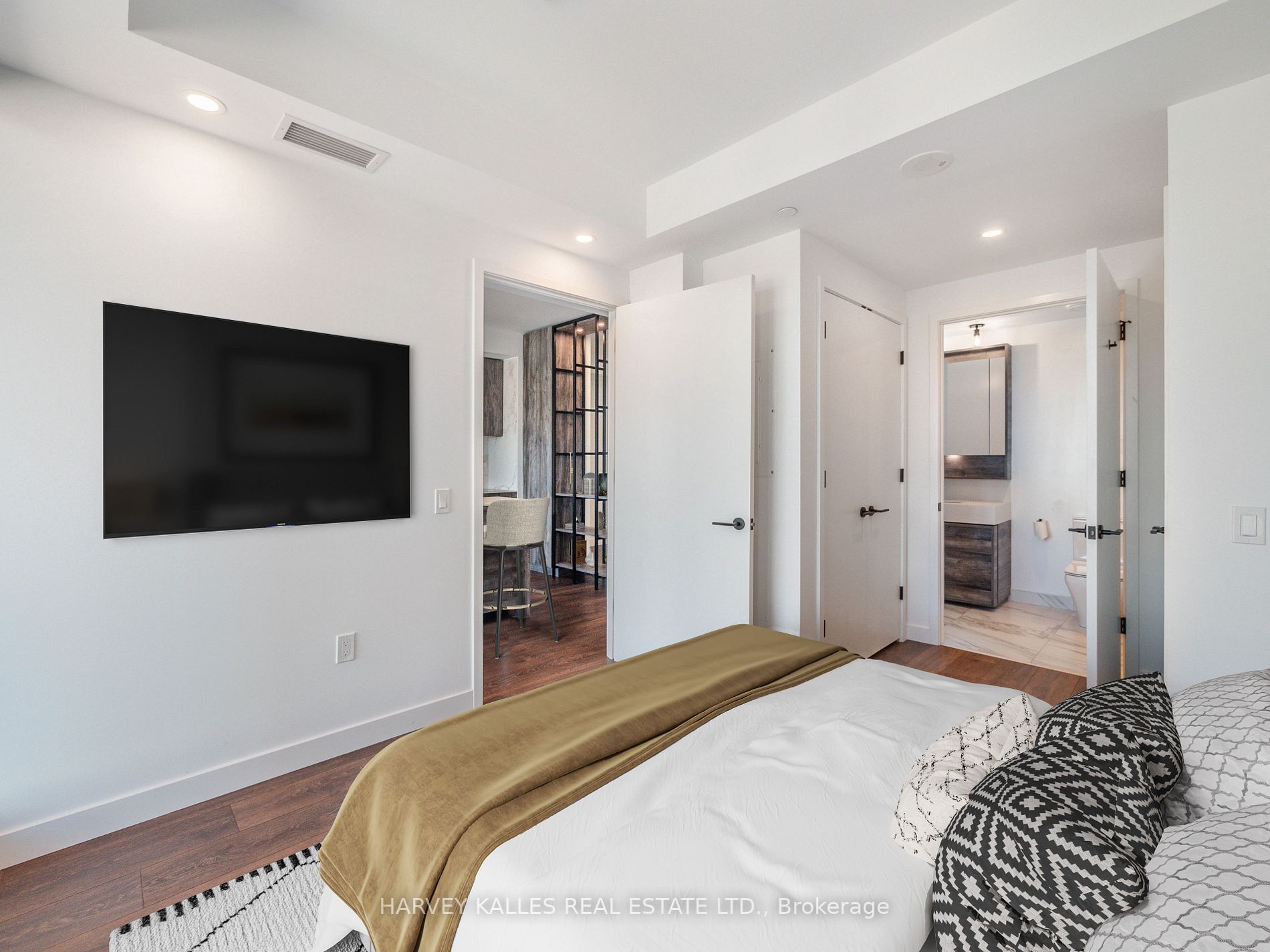 505 Richmond St W, #719