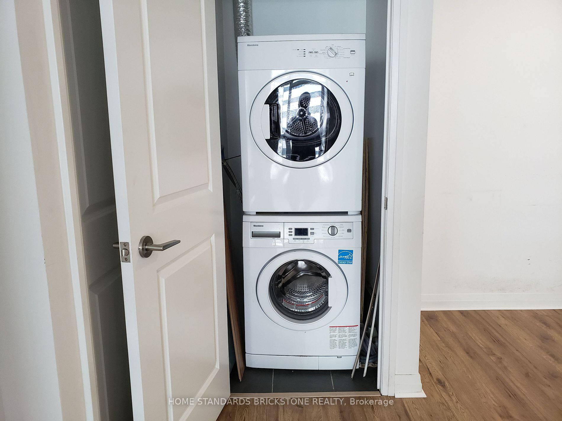 Listing C5950840 - Large Photo # 9