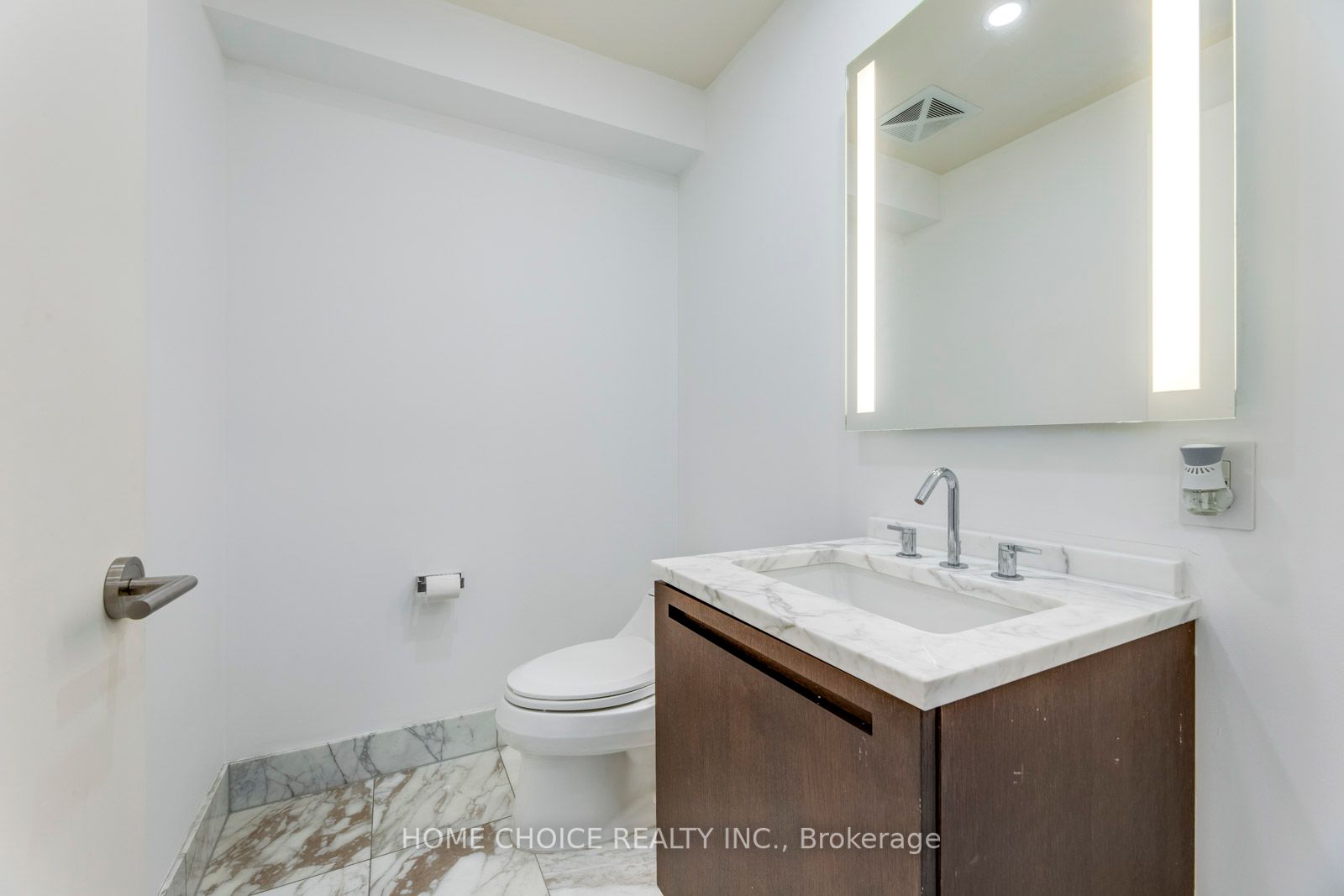 Listing C5950968 - Large Photo # 37
