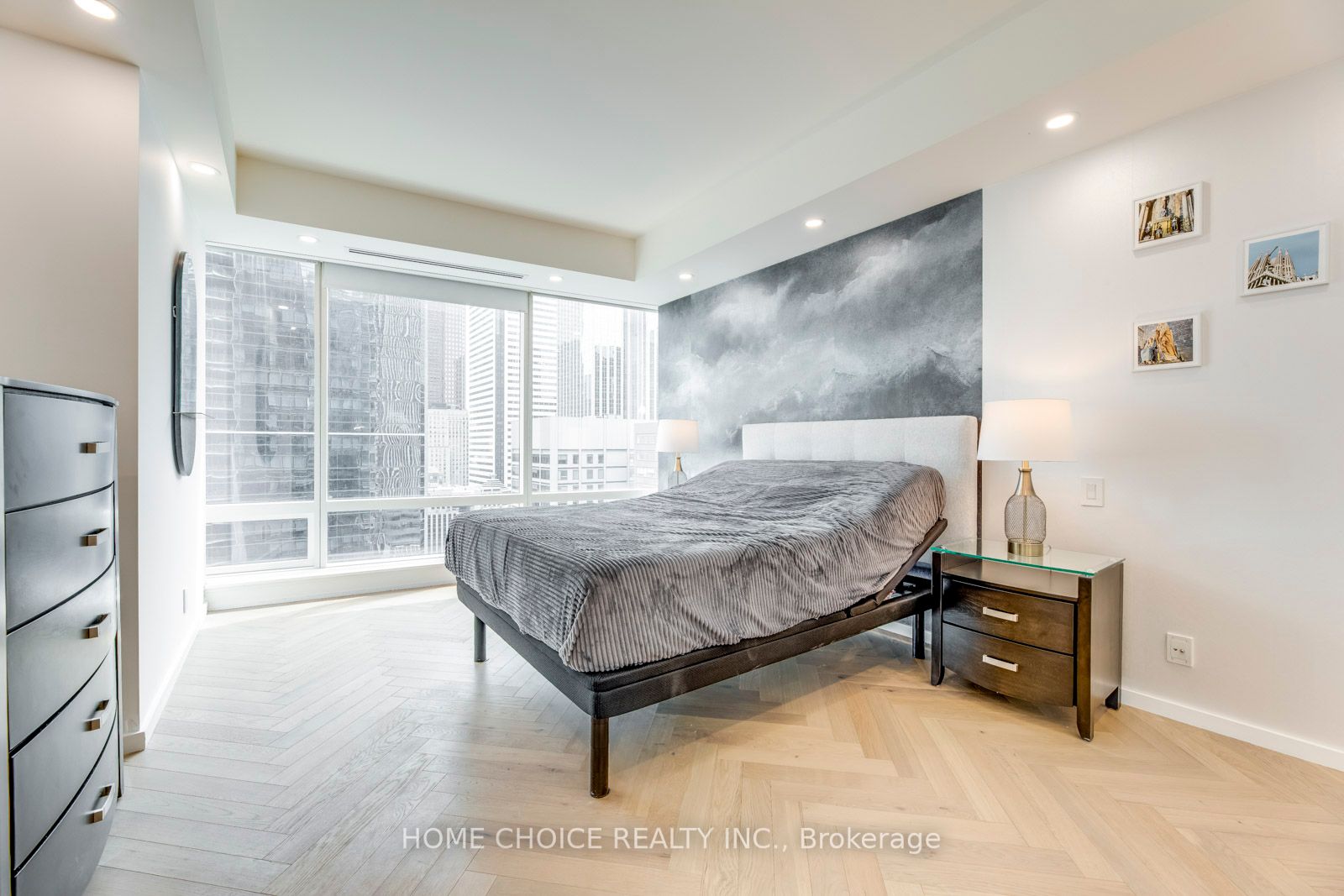 Listing C5950968 - Large Photo # 30