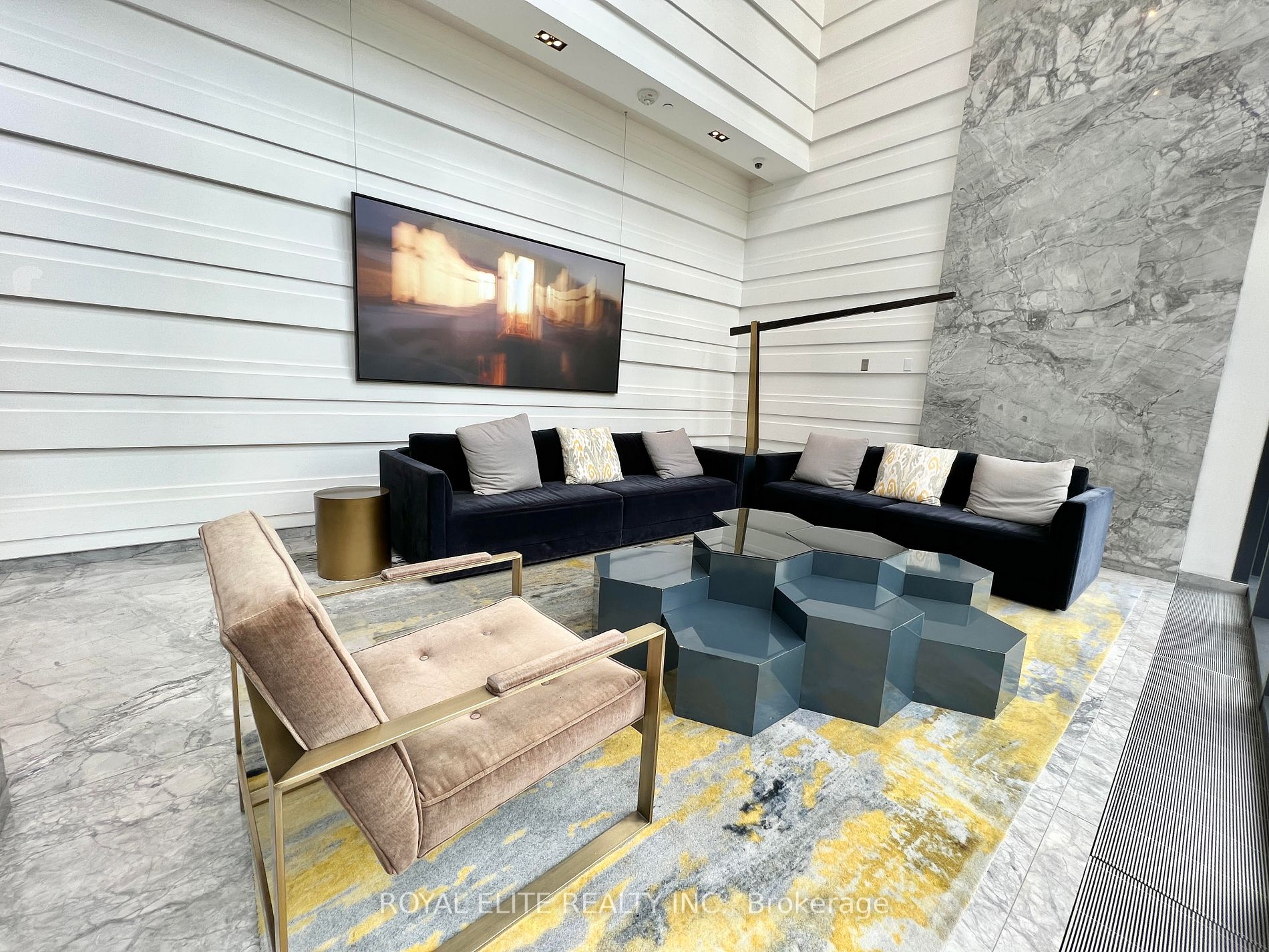 57 St Joseph St, #505