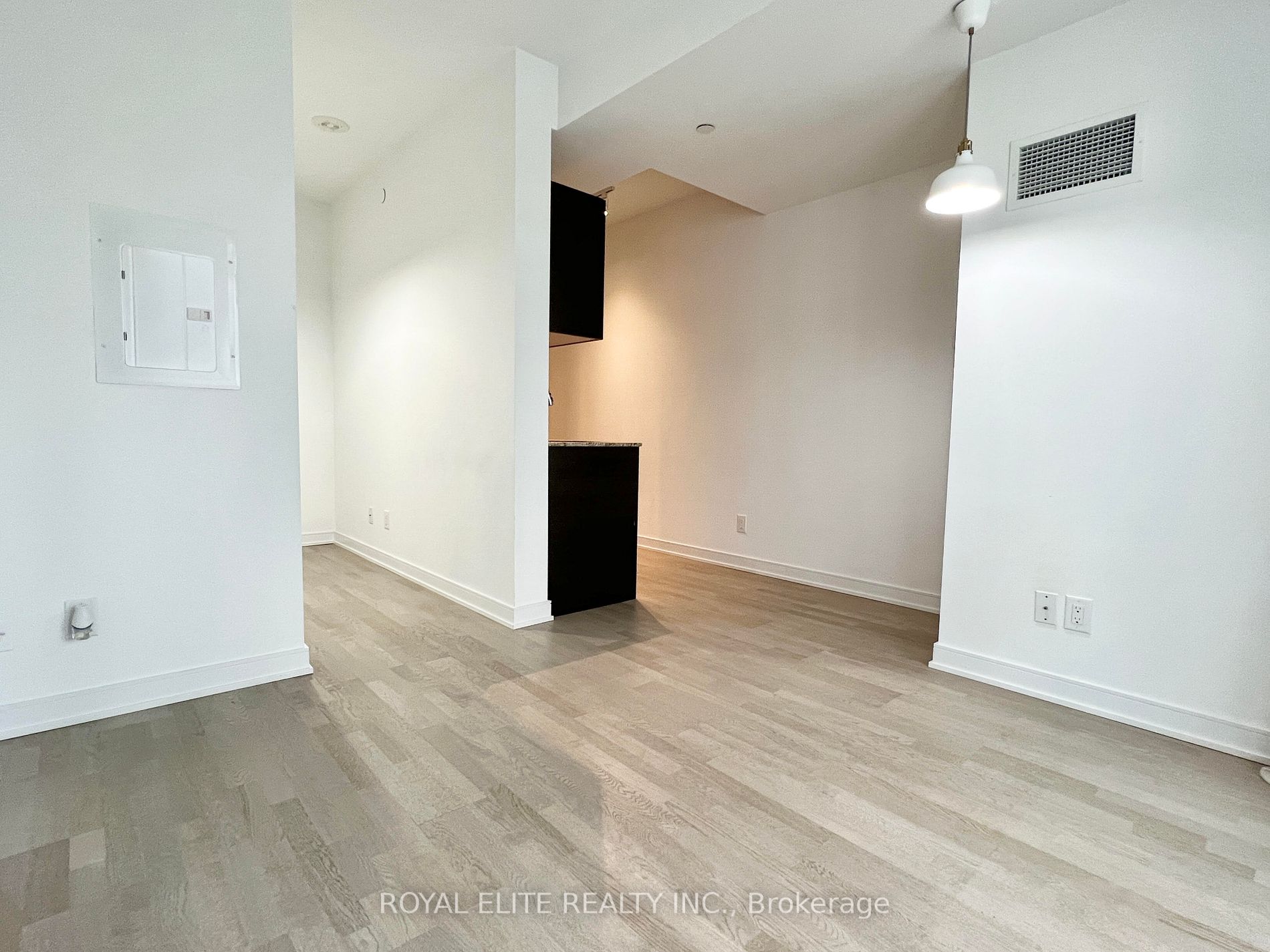 57 St Joseph St, #505