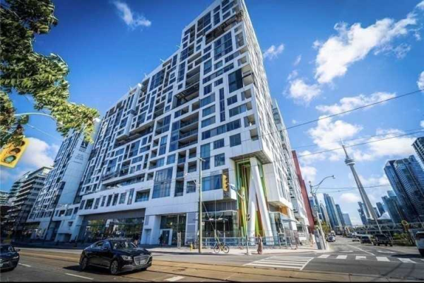 576 Front St W, Toronto
