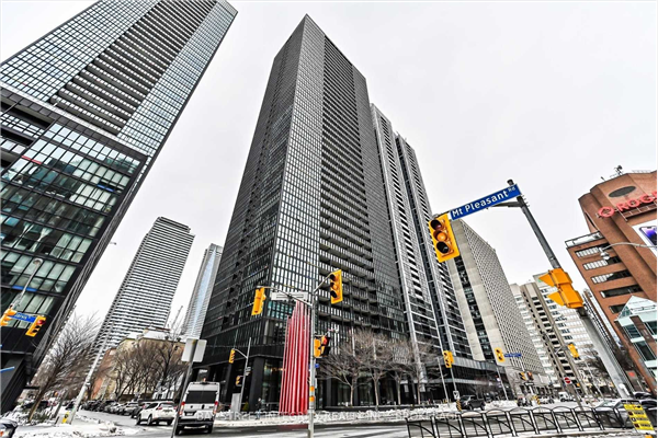 110 Charles E St, Toronto