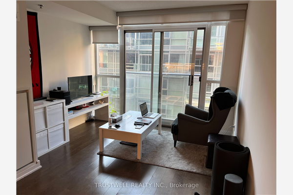 21 Nelson St, Toronto