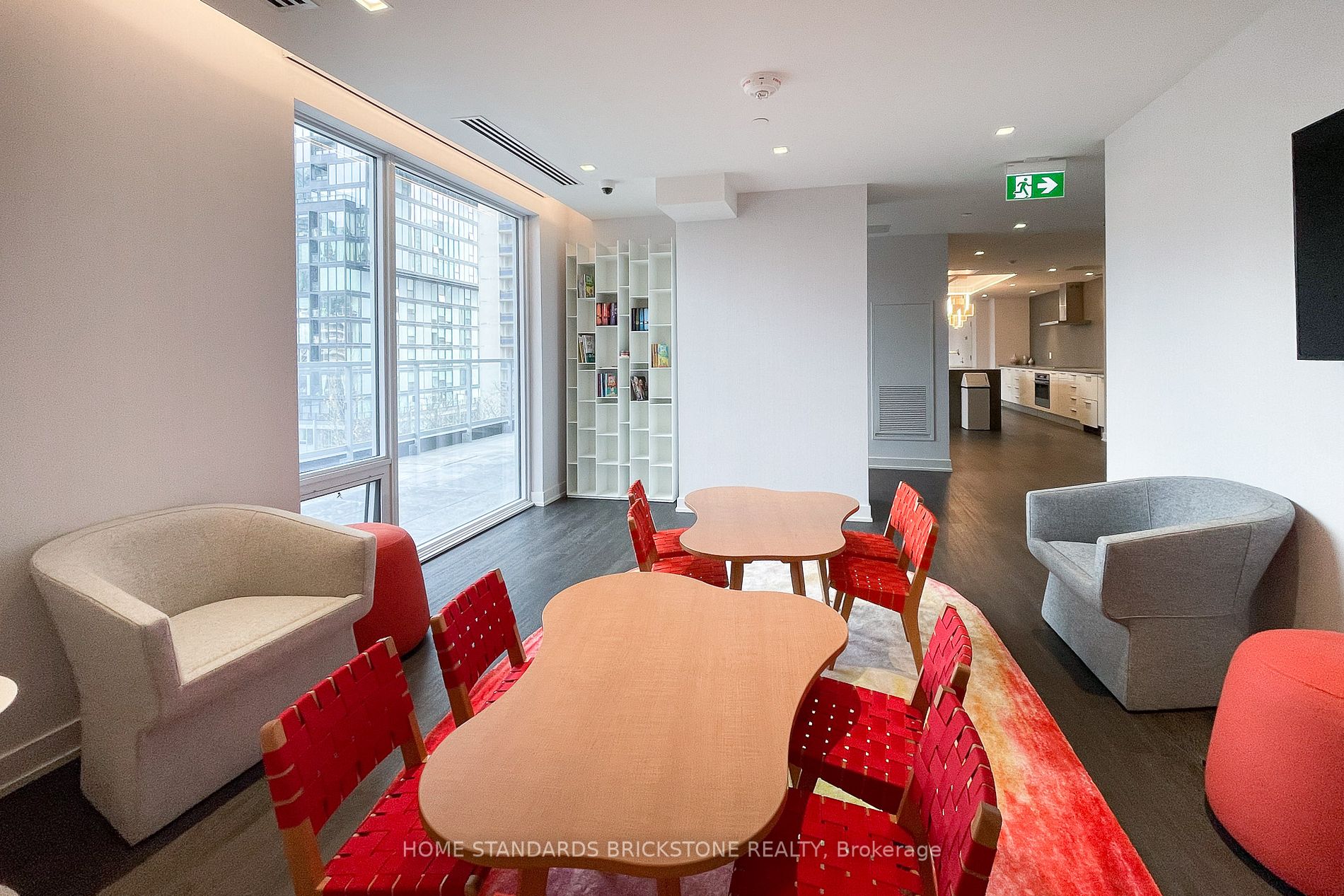 3 Gloucester St, #2201