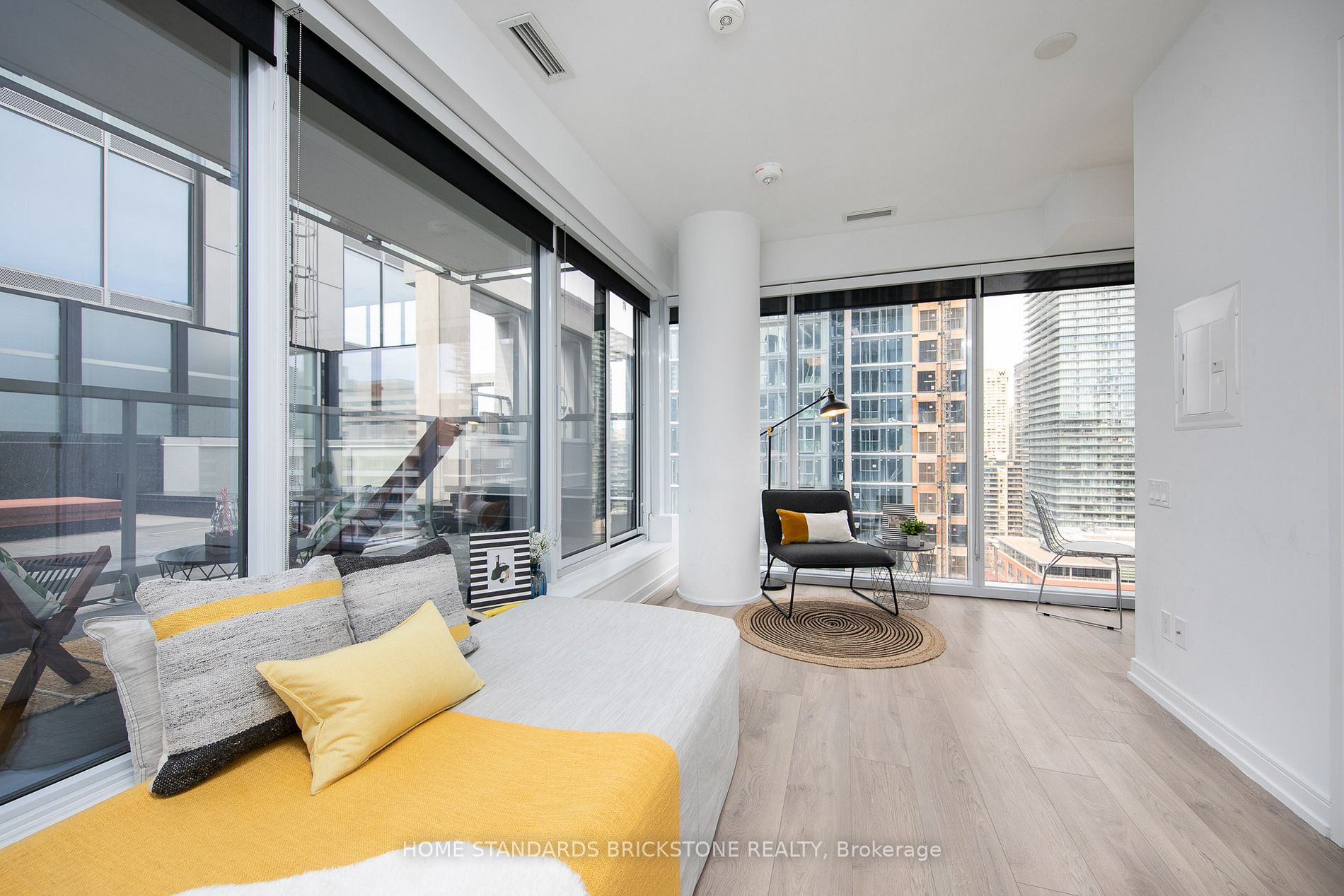 3 Gloucester St, #2201