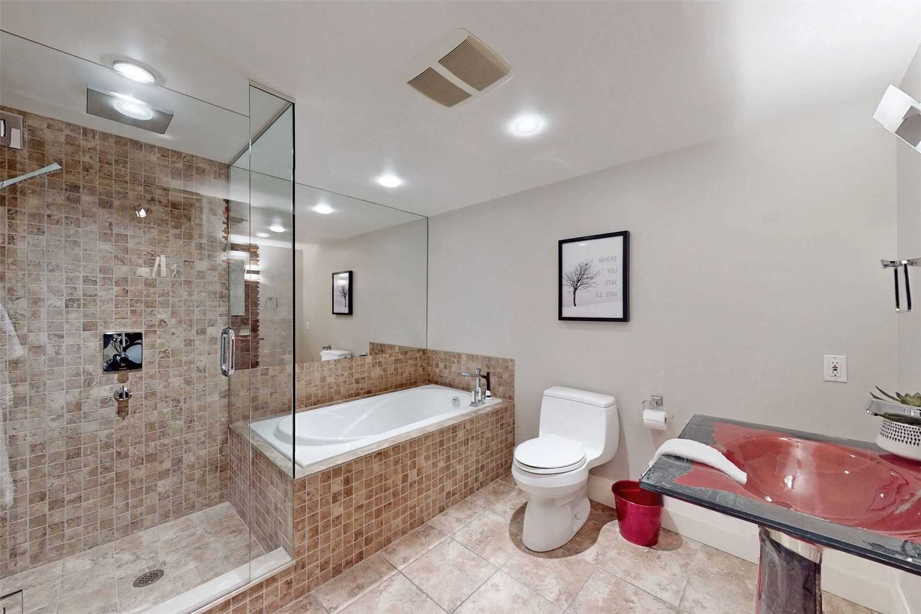 33 University Ave, #2702