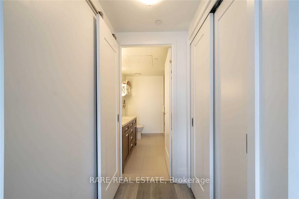 Listing C5953440 - Large Photo # 28