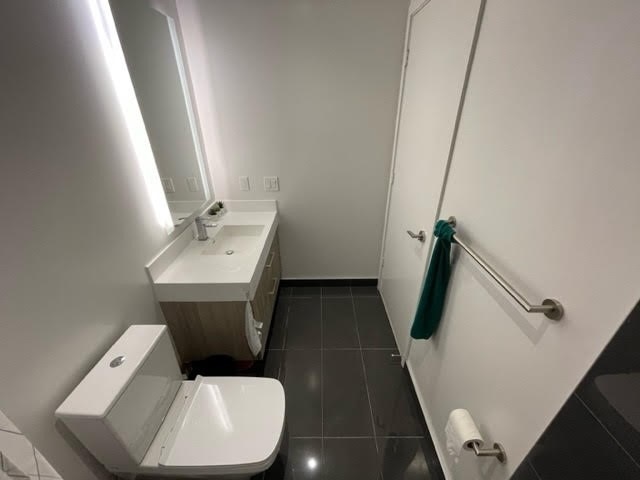 1 Yorkville Avenue, #1011