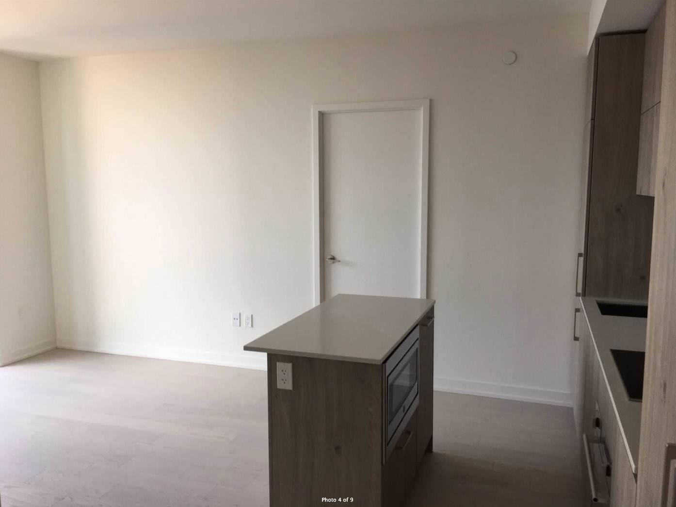 1 Yorkville Avenue, #1011