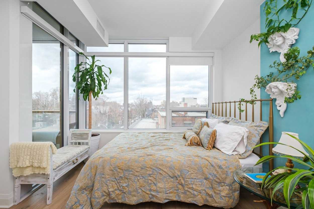 151 Avenue Rd, #410