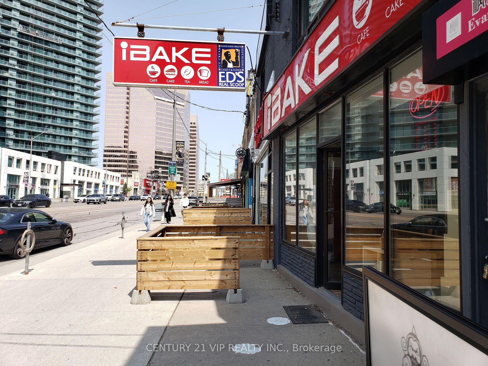 Listing C5954336 - Large Photo # 2