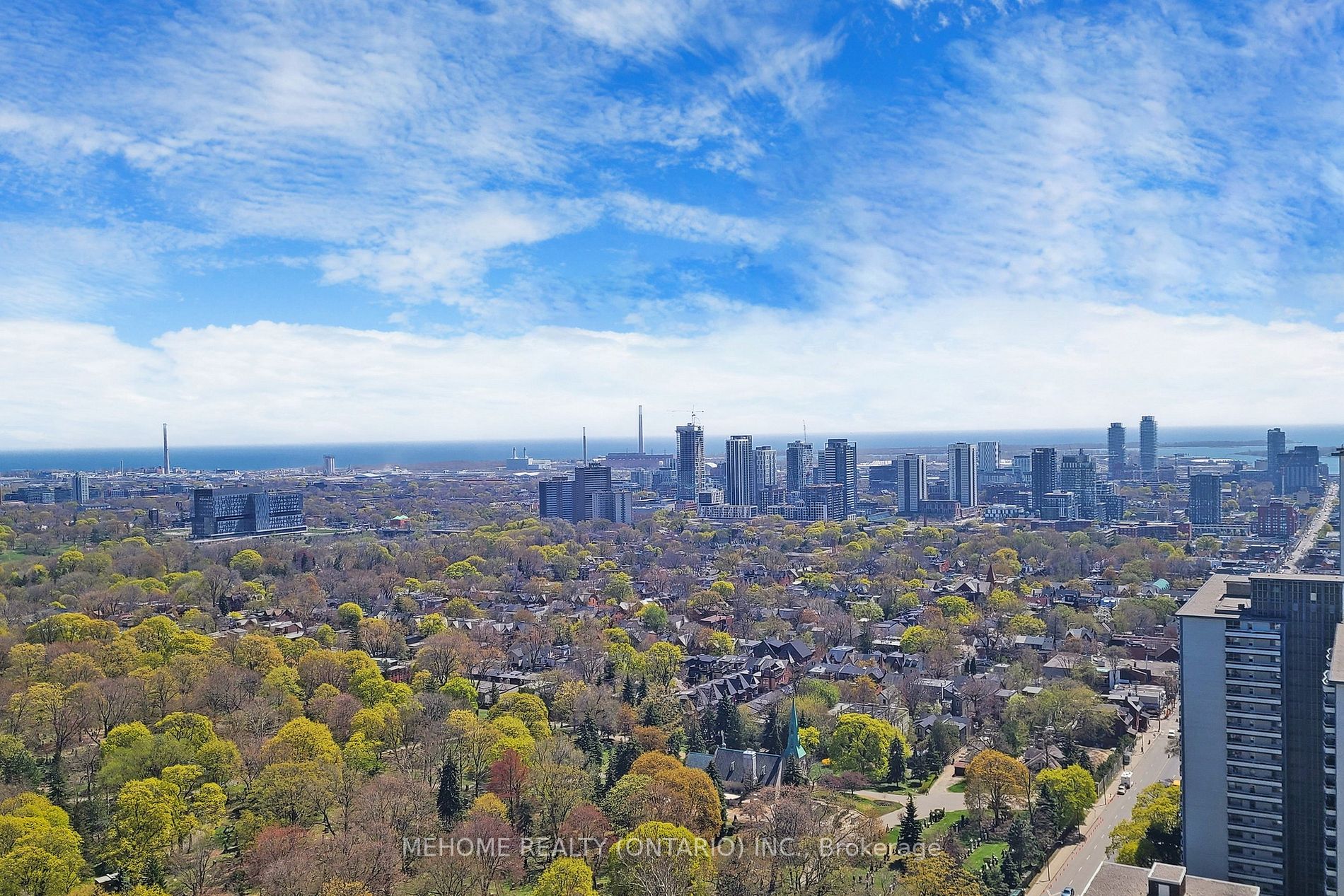 585 Bloor St E, #3119