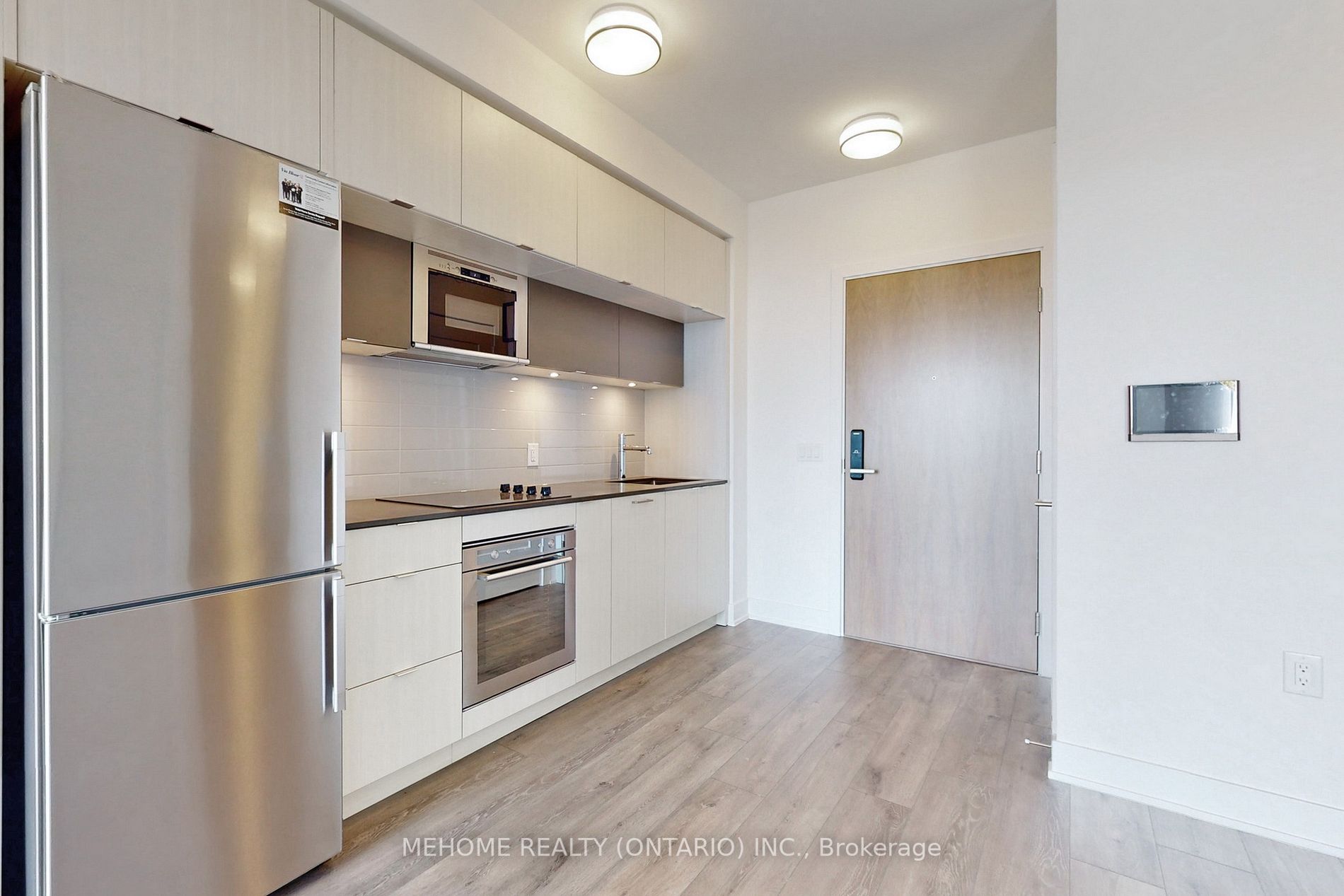 585 Bloor St E, #3119