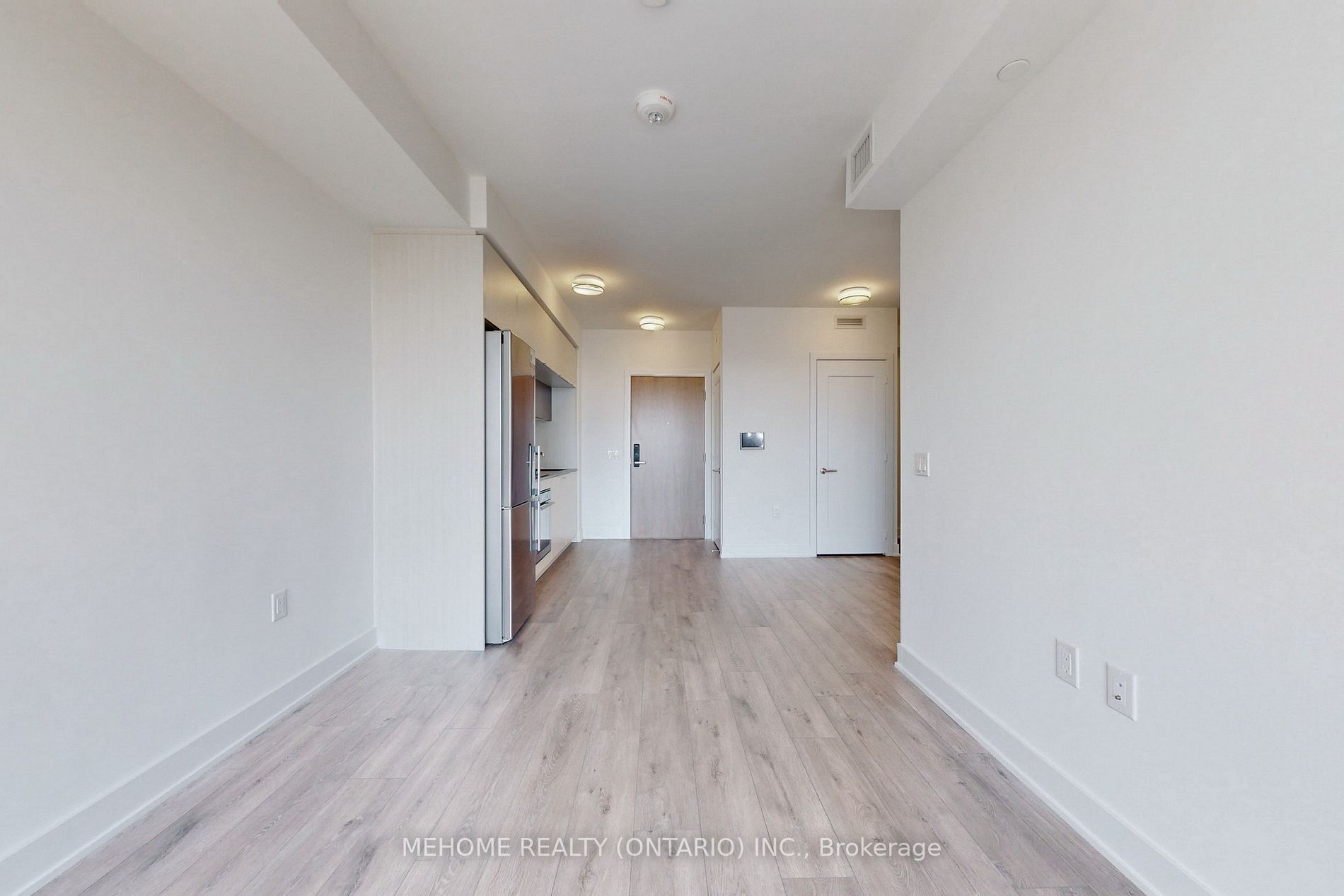 585 Bloor St E, #3119