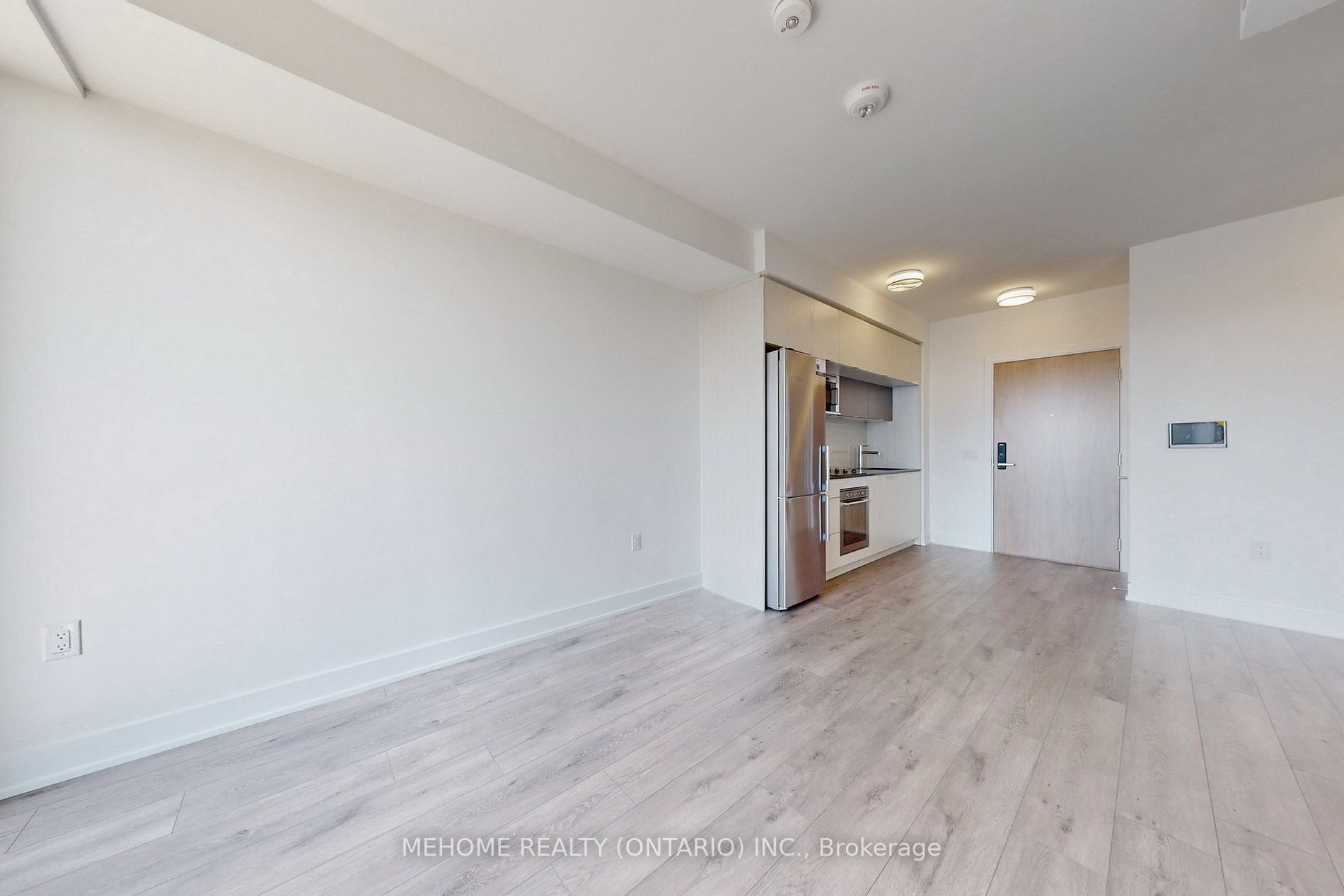 585 Bloor St E, #3119