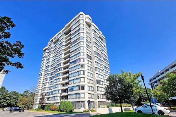 1101 Steeles Ave W, Toronto
