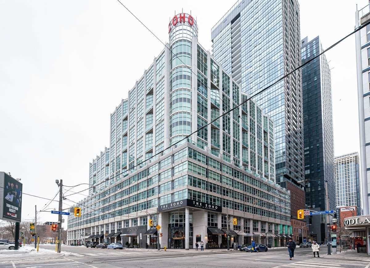 36 Blue Jays Way, #910
