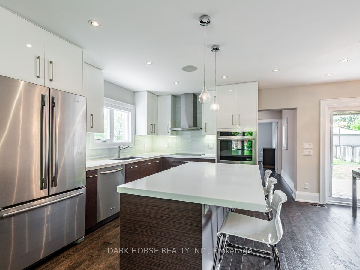8 Dunsmore Gdns