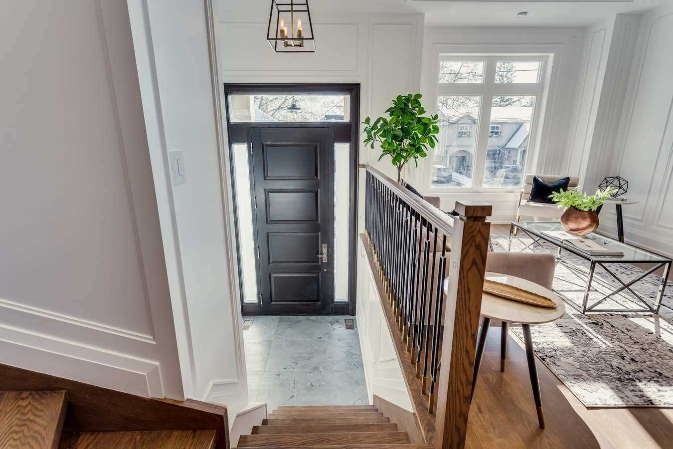 86 Florence Avenue