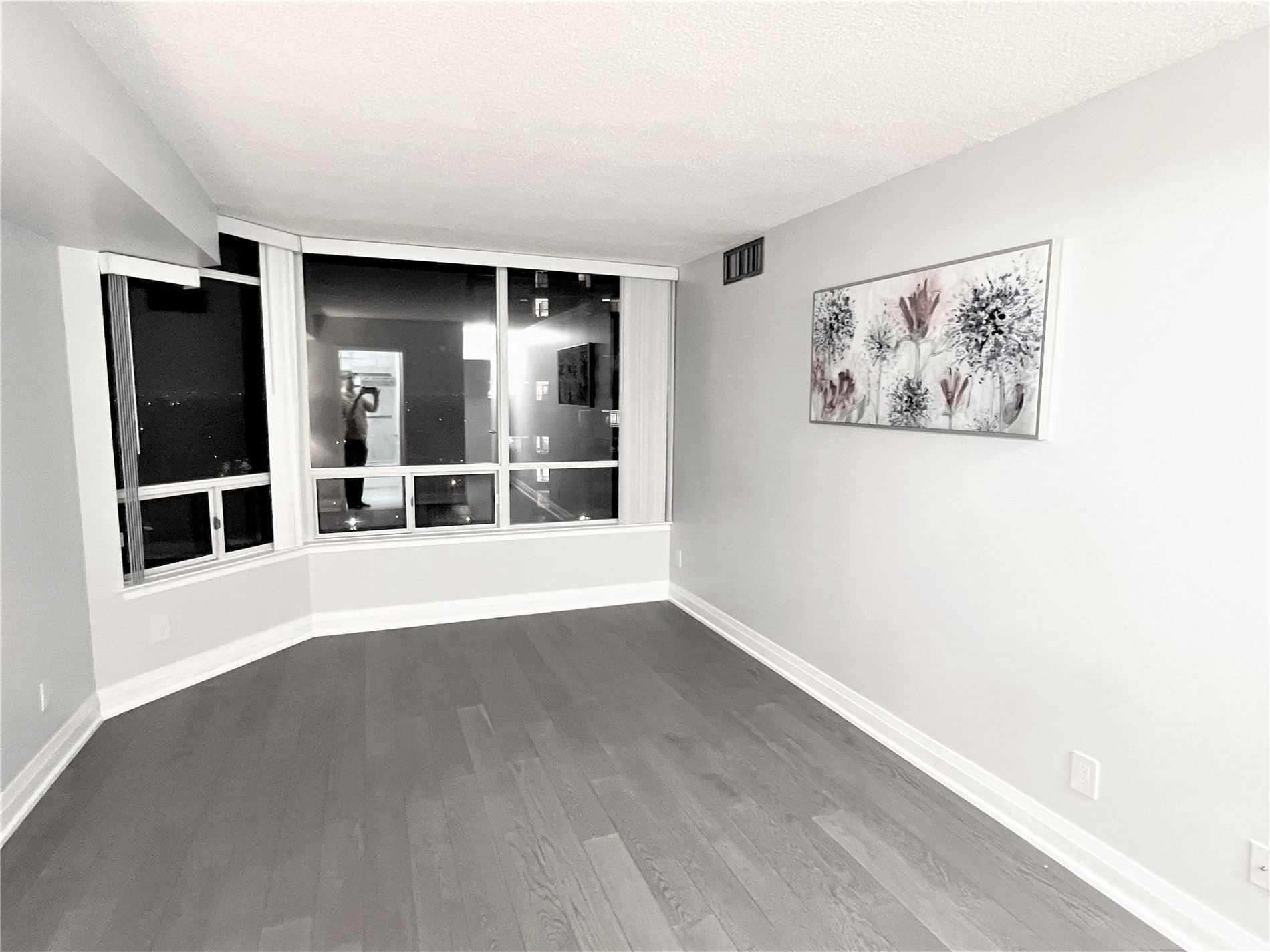 Listing C5955775 - Large Photo # 25