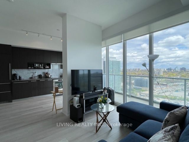 117 Mcmahon Dr, #2111