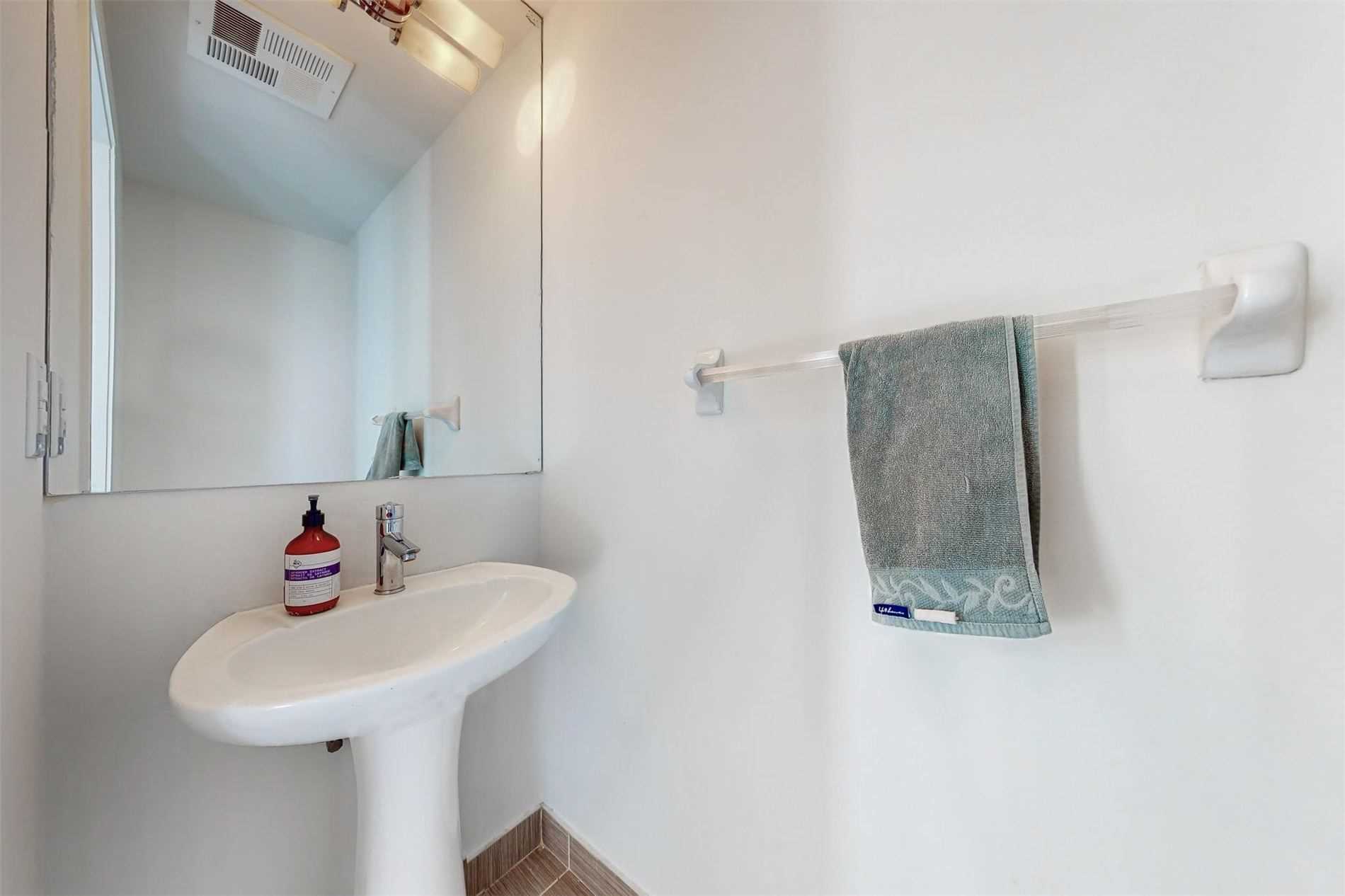Listing C5956065 - Large Photo # 31