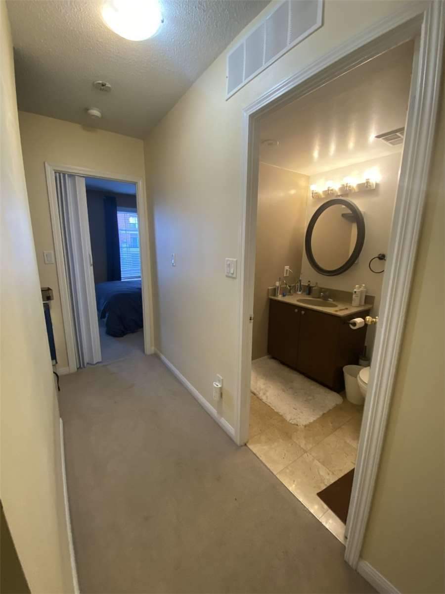 Listing C5956209 - Large Photo # 11