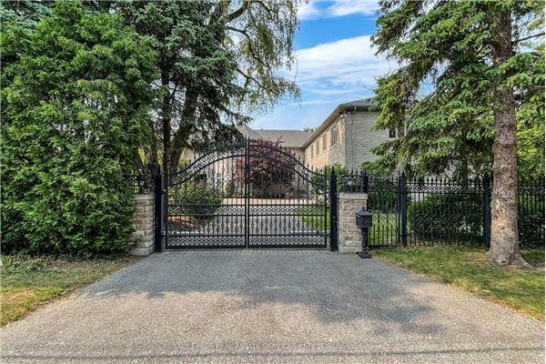 20 The Bridle Path, Toronto