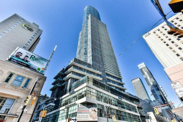 386 Yonge St, Toronto