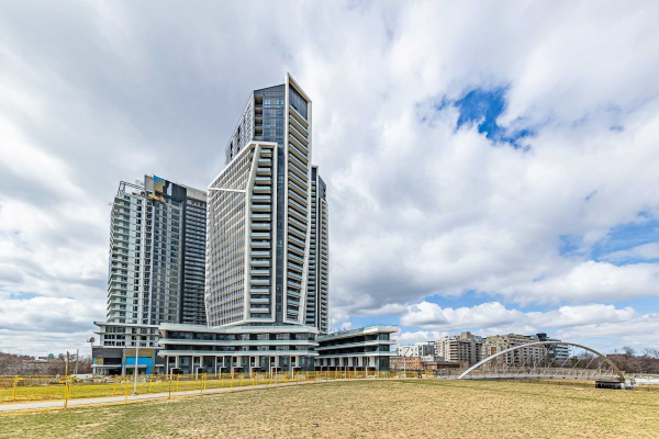 30 Ordnance St, Toronto