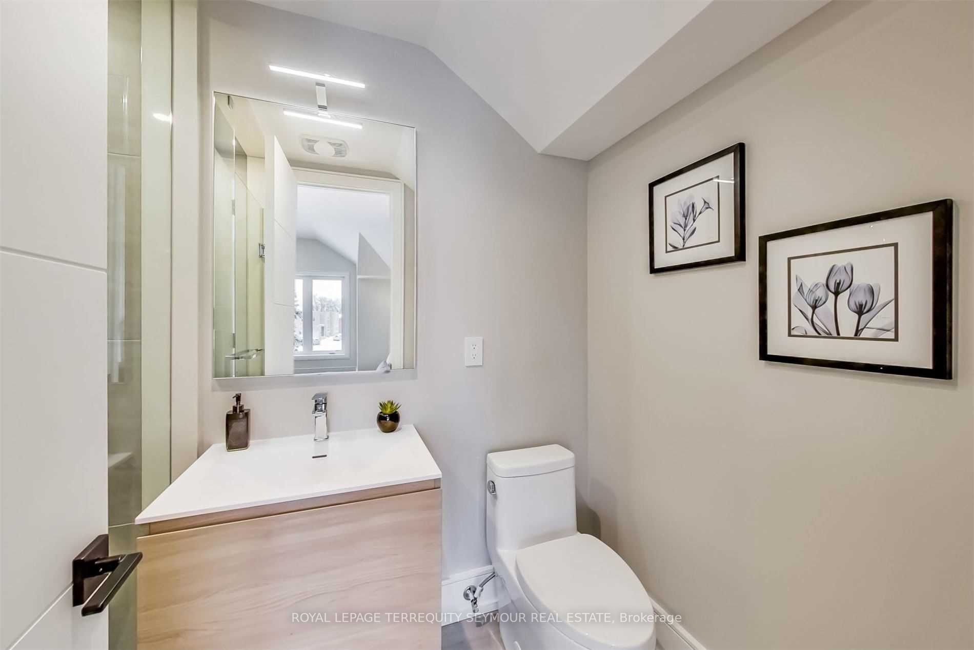 Listing C5957872 - Large Photo # 23