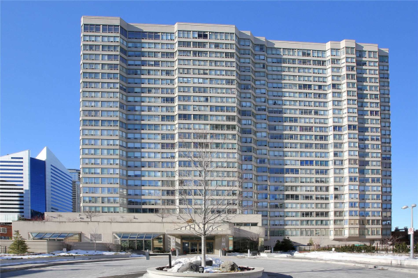 30 Greenfield Ave, Toronto