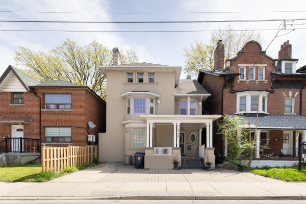 175 Spadina Rd, Toronto