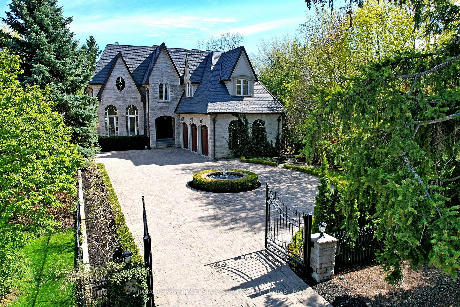 25 Truman Road
