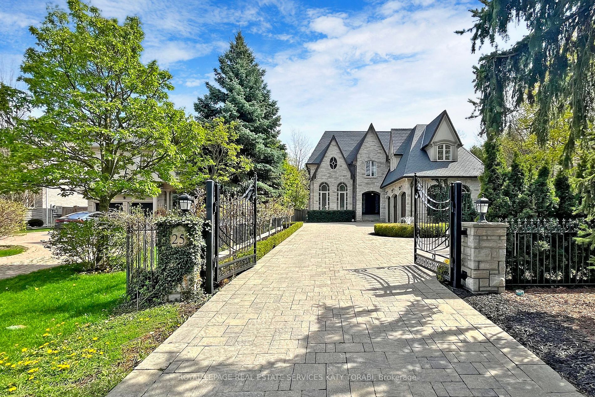 25 Truman Road