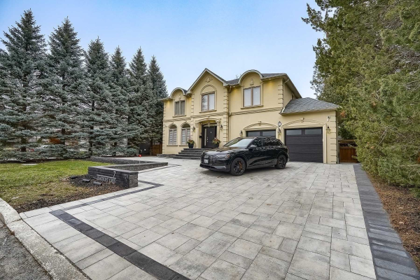 7 Leacroft Cres, Toronto