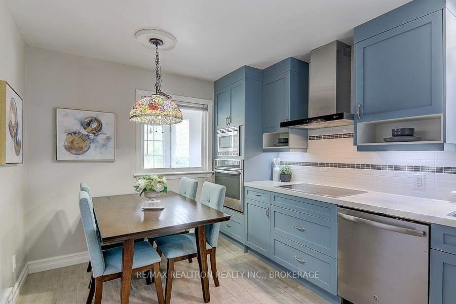 223 Willowdale Ave