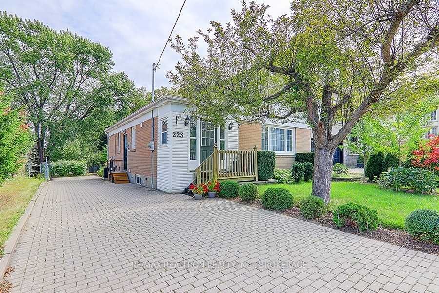 223 Willowdale Ave