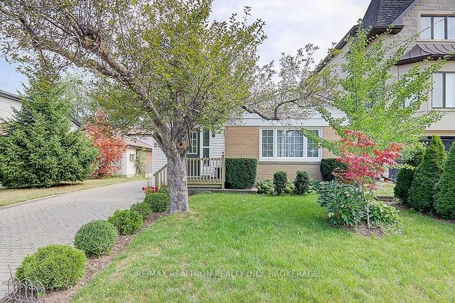 223 Willowdale Ave