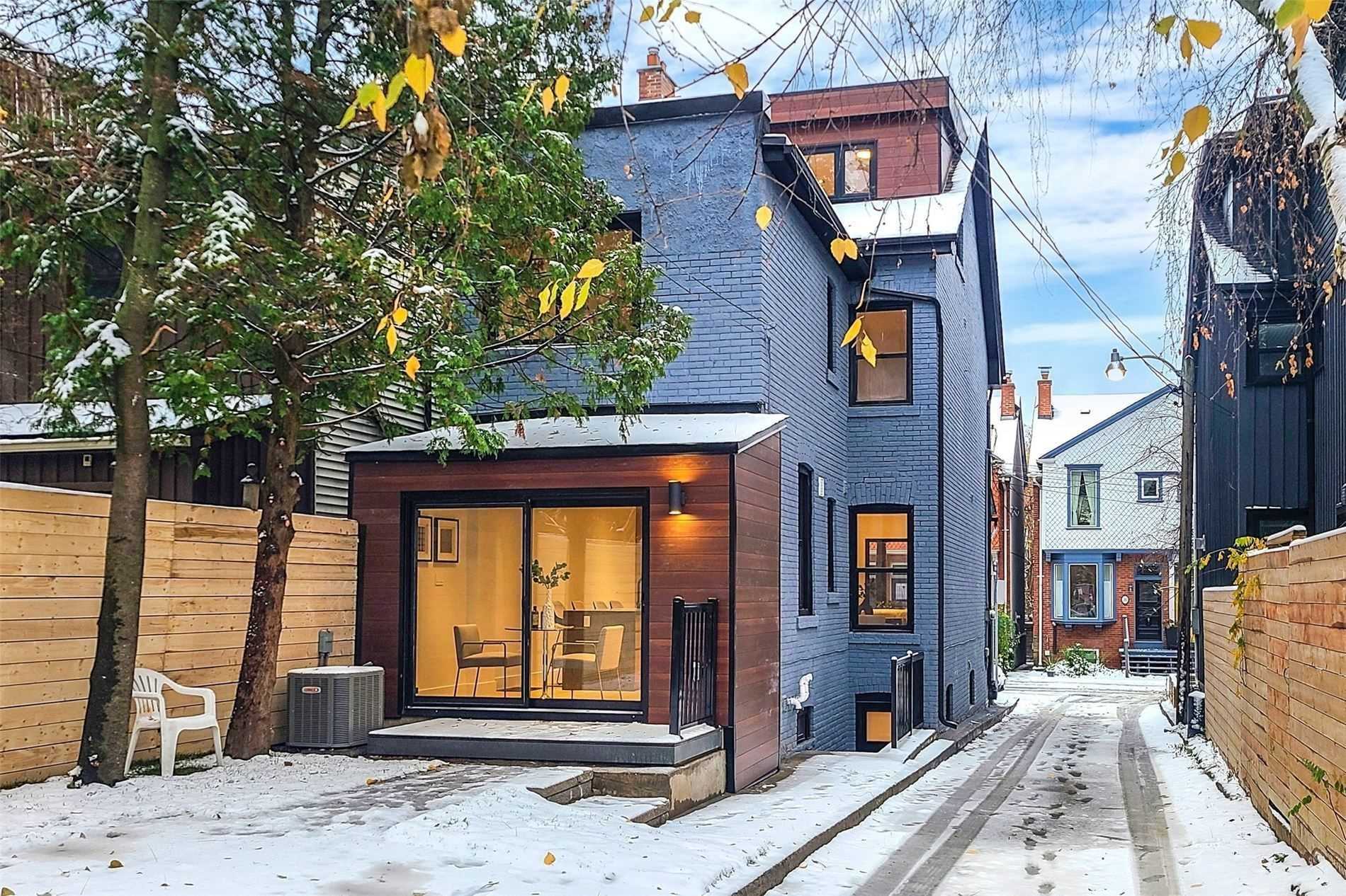 40 Salisbury Ave