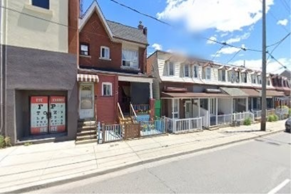 613 Dufferin St, Toronto