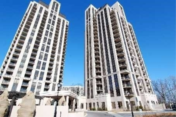 135 Wynford Dr, Toronto