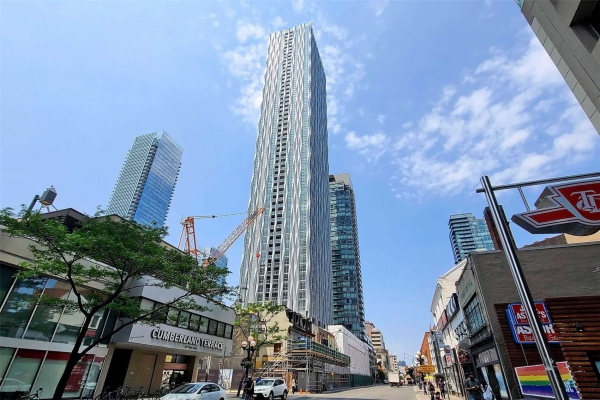 1 Yorkville Ave, Toronto