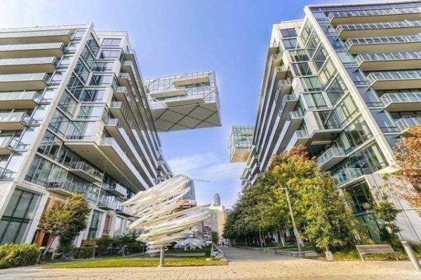 39 Queens Quay E, Toronto