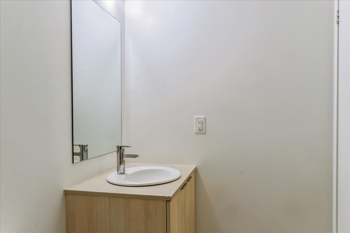 Listing C5961237 - Large Photo # 29