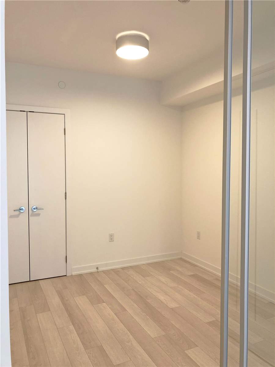 357 King Street W, #706