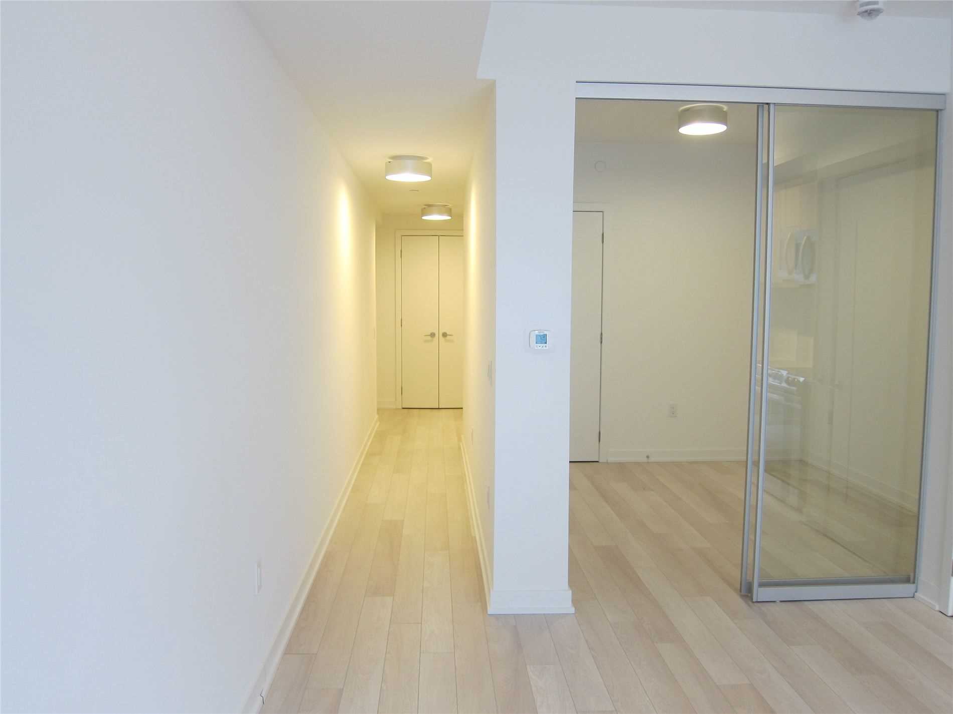 357 King Street W, #706